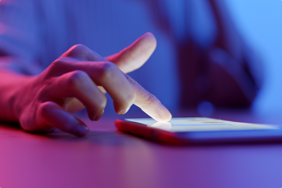 finger-tips-touch